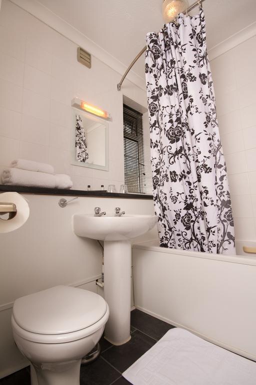 Travelrest Fareham Solent Gateway Hotel Екстериор снимка